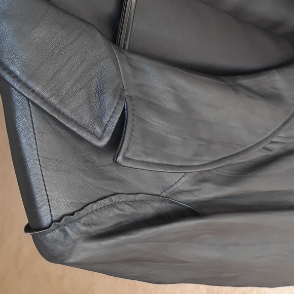 Womens Vintage Black Leather Jacket..brand- INC..size M...NEW - Picture 3 of 14